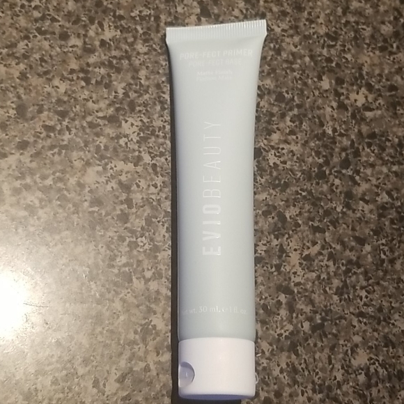 Evio Beauty Pore-fect Primer - Picture 2 of 2